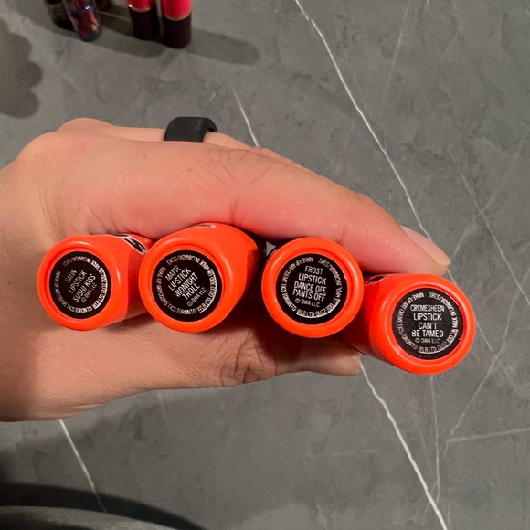 Mac Trolls Lipstick Set New - Picture 3 of 3